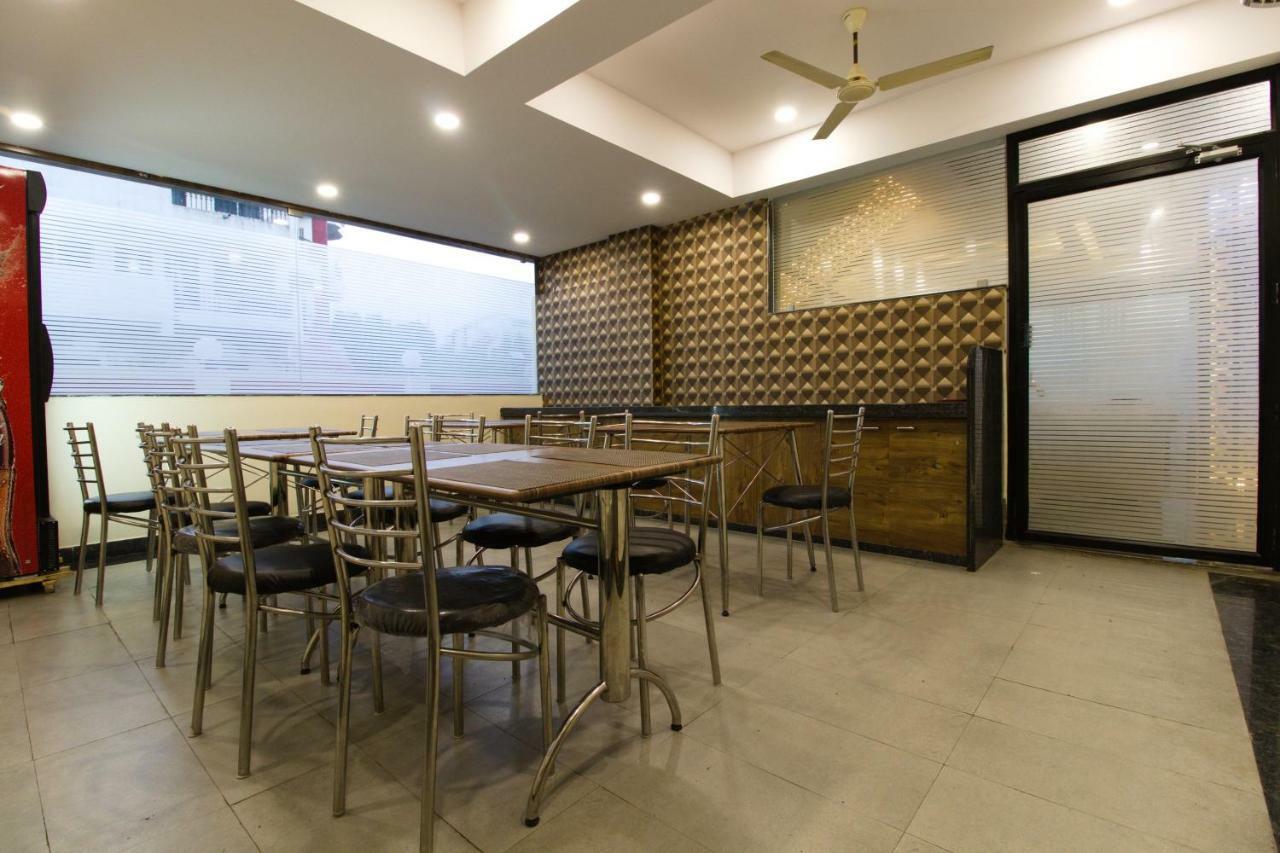 Hotel Star Zest House Nágpur Kültér fotó